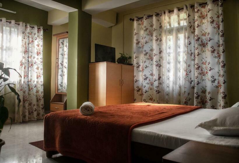 مبيت وإفطار Ashraya Boutique Homestay