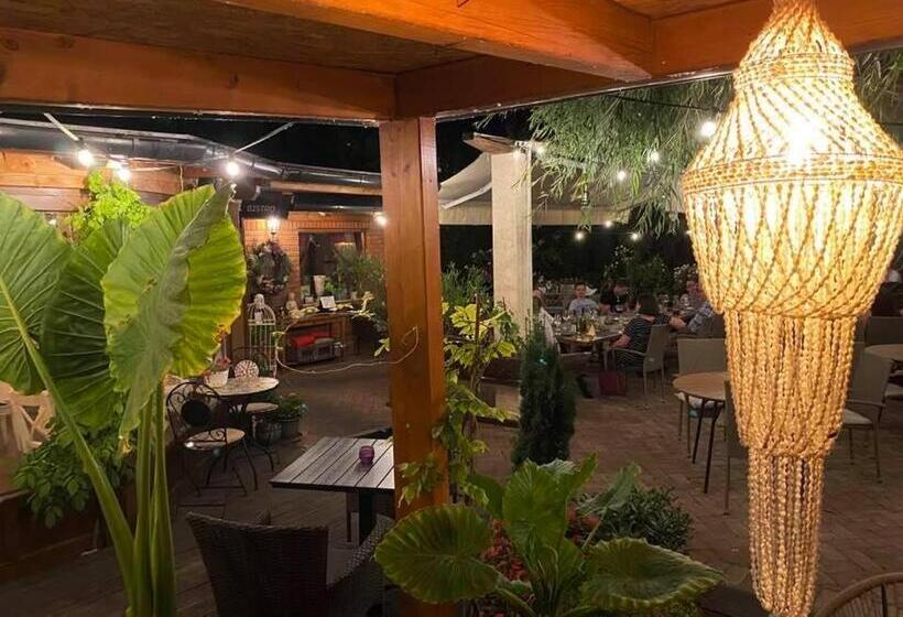 ベッドアンドブレックファースト Bali Butique Rooms