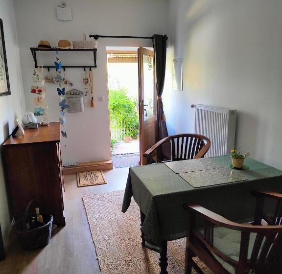 مبيت وإفطار La Petite Madeleine   Chambre D Hôtes & Spa