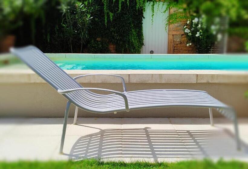 مبيت وإفطار La Petite Madeleine   Chambre D Hôtes & Spa