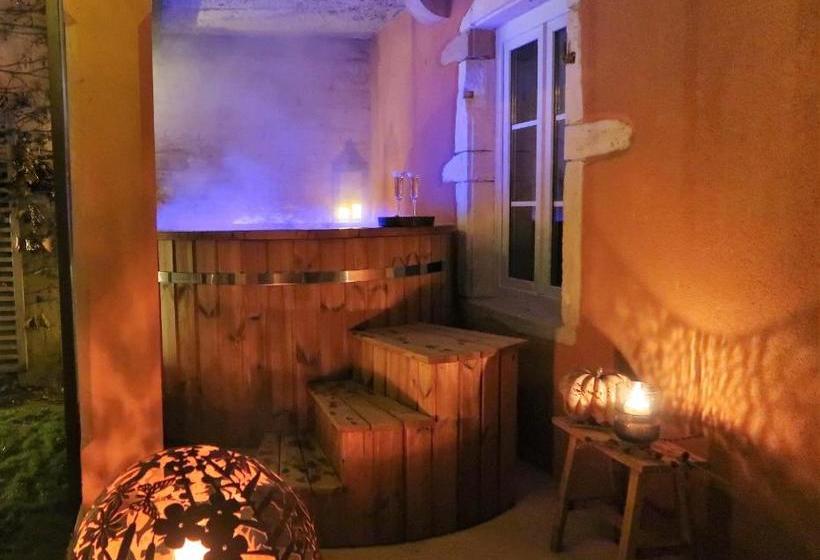 مبيت وإفطار La Petite Madeleine   Chambre D Hôtes & Spa