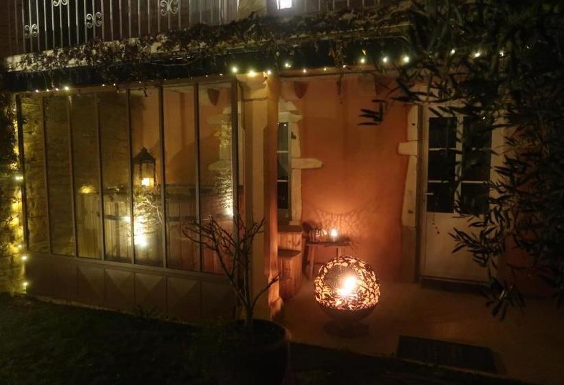 민박 La Petite Madeleine   Chambre D Hôtes & Spa