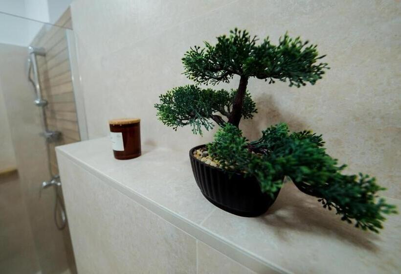 Bed and Breakfast Nagy Homoród étterem és Panzió