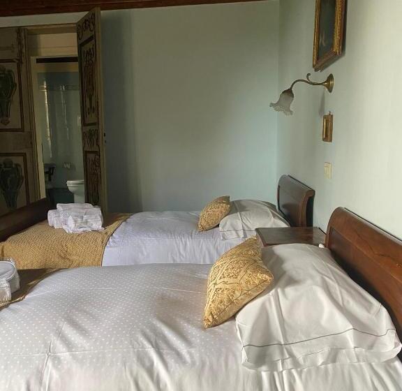 مبيت وإفطار Villa Stecchini