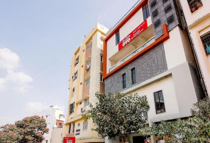 Flagship 35993 Starhood Hotels