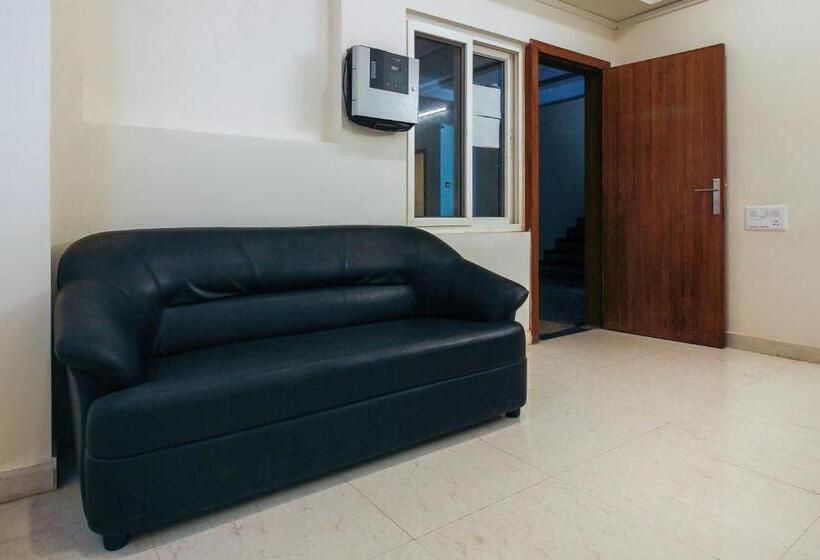 Flagship 35993 Starhood Hotels