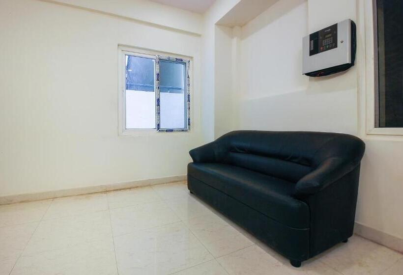 Flagship 35993 Starhood Hotels