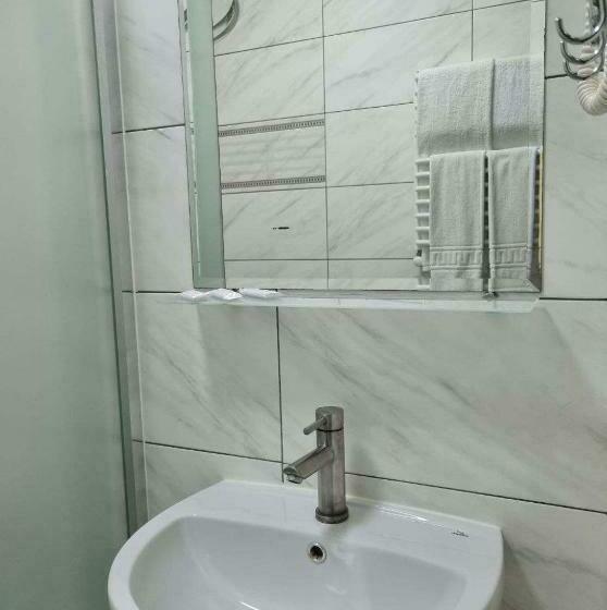 酒店 готель валерія