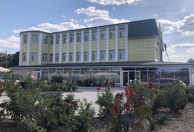 호텔 перлина