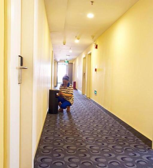 בית מלון כפרי 7days Inn Chongqing Yunyang Passenger Terminal Station