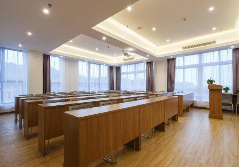 Hotel 7days Premium Chongqing Liangping People S Square Center Branch