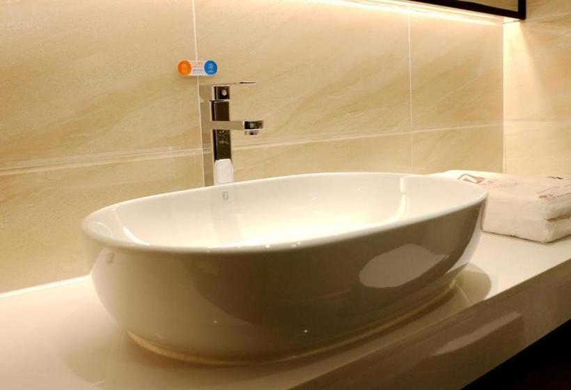 Hotel 7days Premium Chongqing Wansheng Hongen Square Bus Station Branch