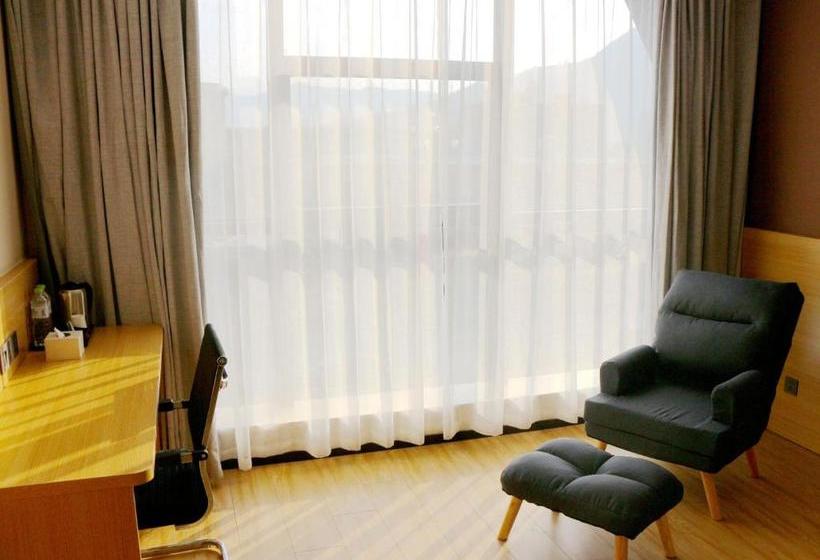 Hotel 7days Premium Chongqing Wansheng Hongen Square Bus Station Branch