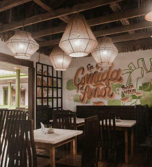Hotel Calima