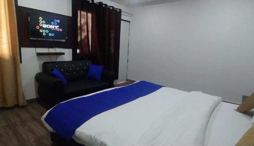 酒店 Presidia Heights Apartments