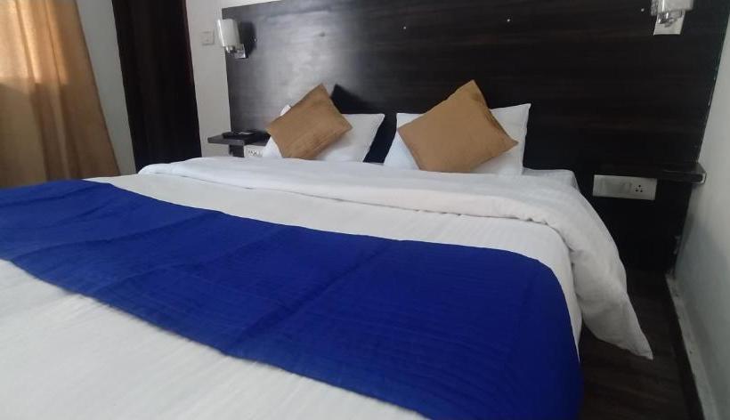 酒店 Presidia Heights Apartments