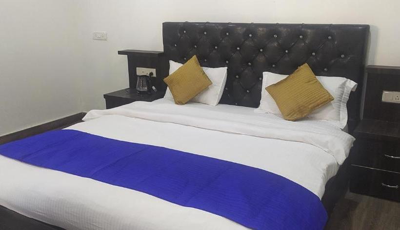 酒店 Presidia Heights Apartments