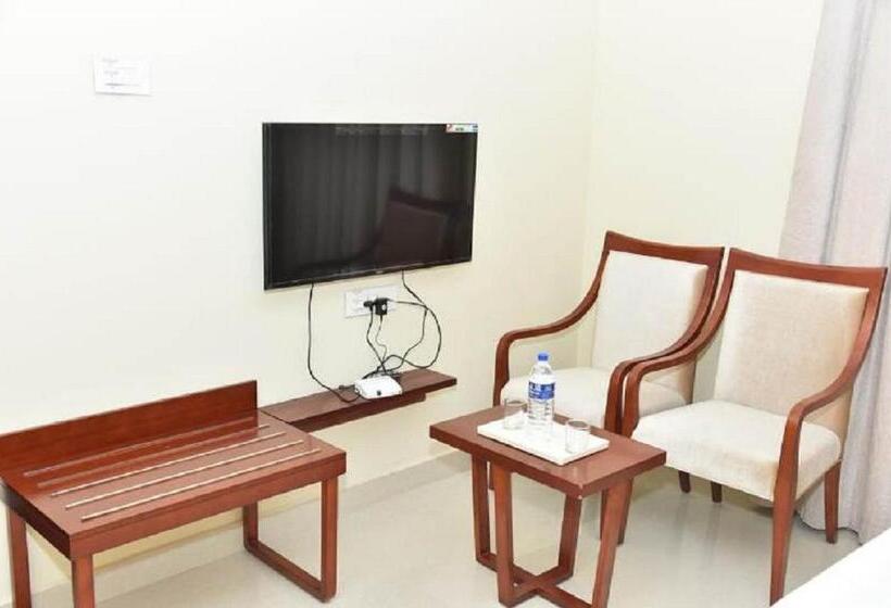 酒店 Ganesh Meridian