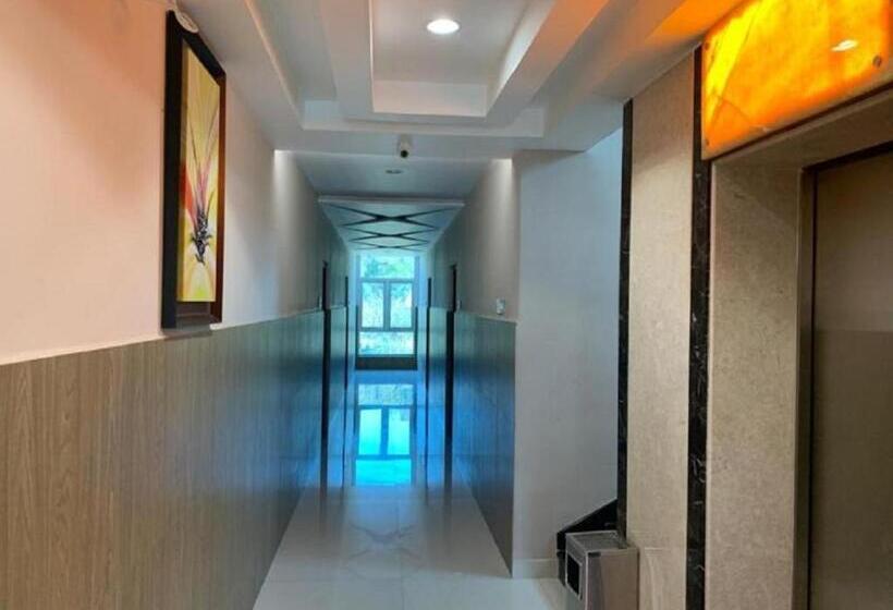 酒店 Ganesh Meridian