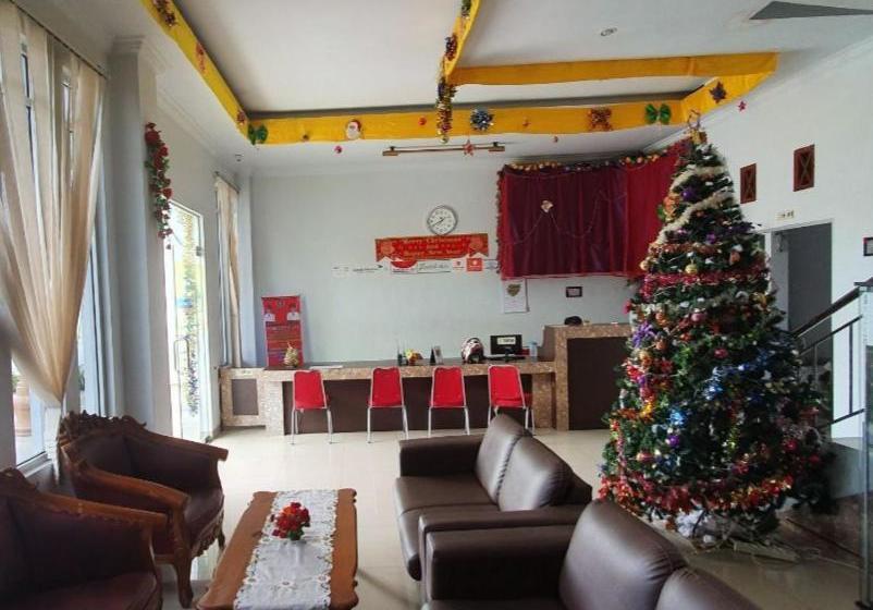 בית מלון כפרי Grand Maju