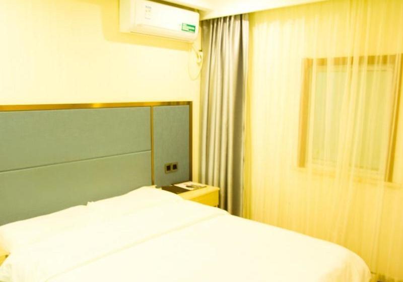 酒店 Greentree Alliance  Yangzhou Baoying County Huaijiang Avenue East Taishan Road