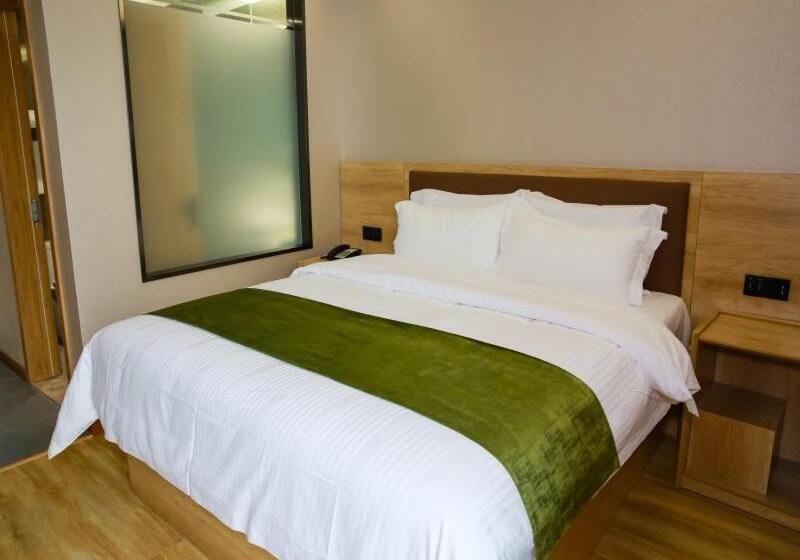 호텔 Greentree Inn Ankang Chengpeng Mechatronics Citybusiness