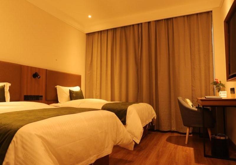 호텔 Greentree Inn Lanzhou Zhongchuan Airport Business