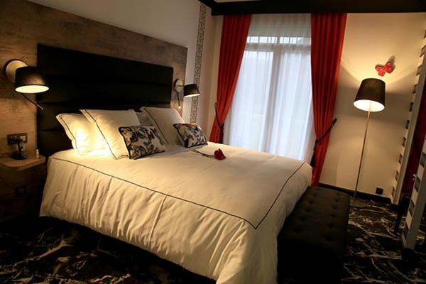 Отель Hôtel Du Barry Resort & Spa
