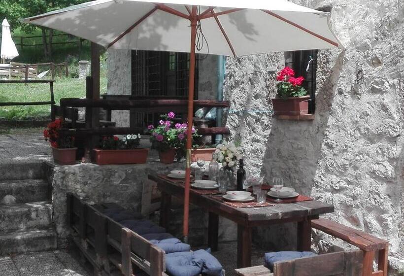 בית מלון כפרי I Casali Del Buontempo