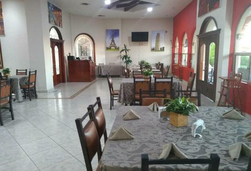 فندق Jiménez Plaza