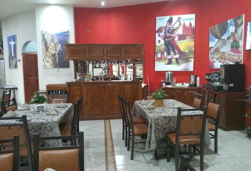 ホテル Jiménez Plaza