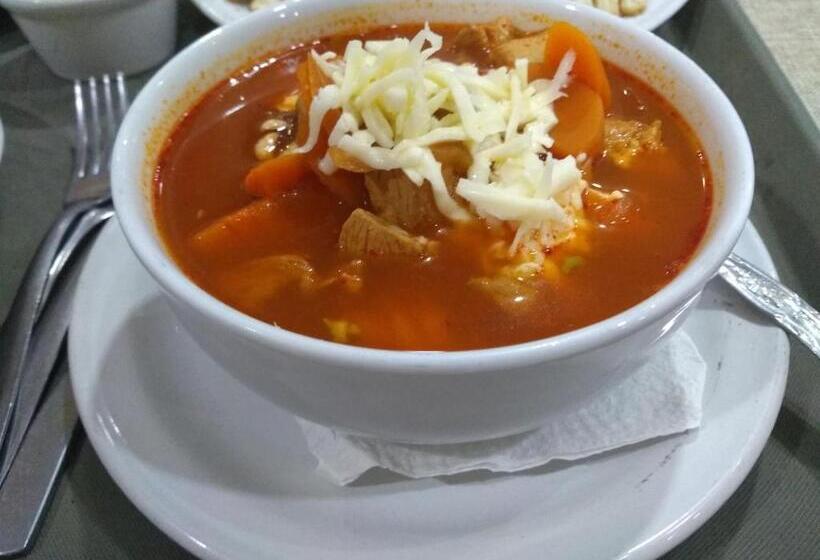 ホテル Jiménez Plaza