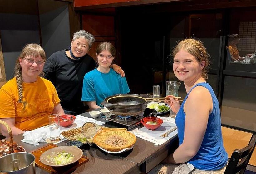 Отель Kachusha Gekko