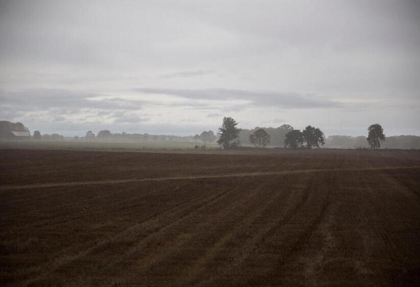 בית מלון כפרי L Persnäs