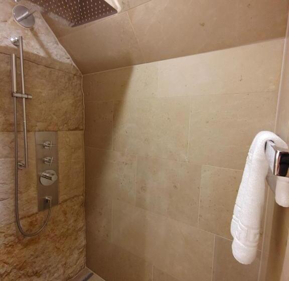 בית מלון כפרי Landgasthof Roderis