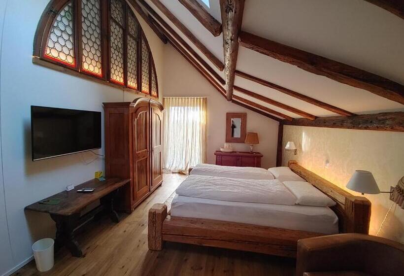 בית מלון כפרי Landgasthof Roderis