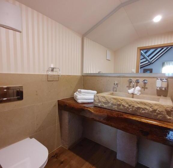 בית מלון כפרי Landgasthof Roderis