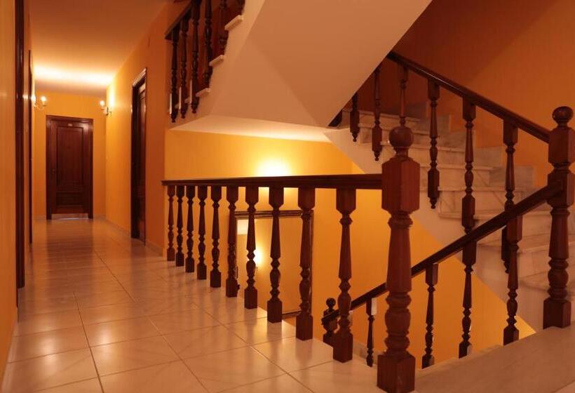 בית מלון כפרי Las Catedrales