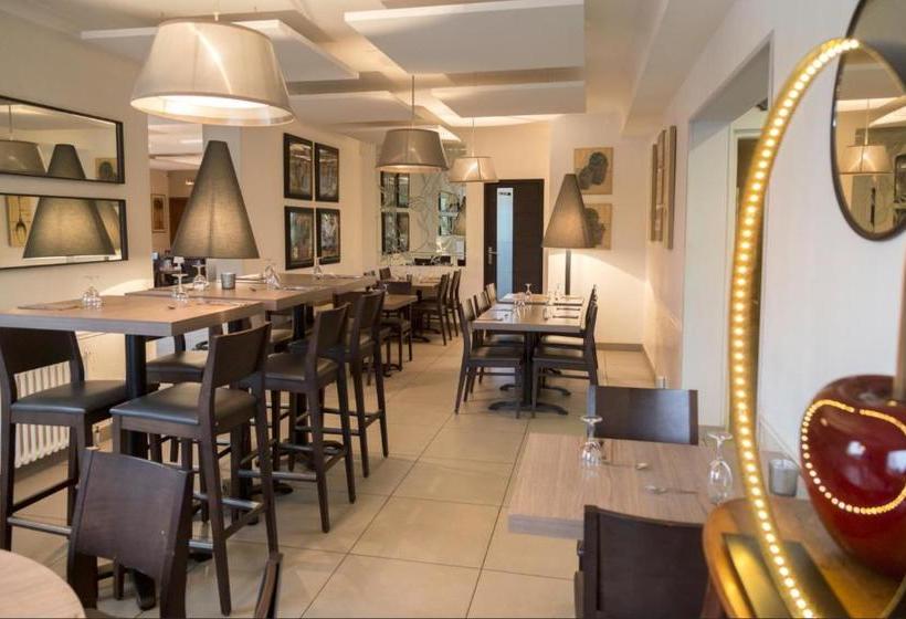 Отель Les Quatre Vents