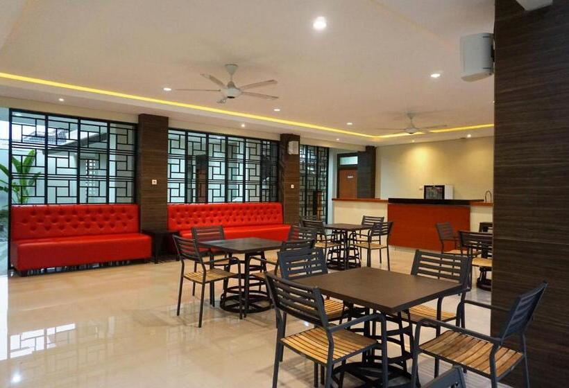 בית מלון כפרי Lombok Mayura