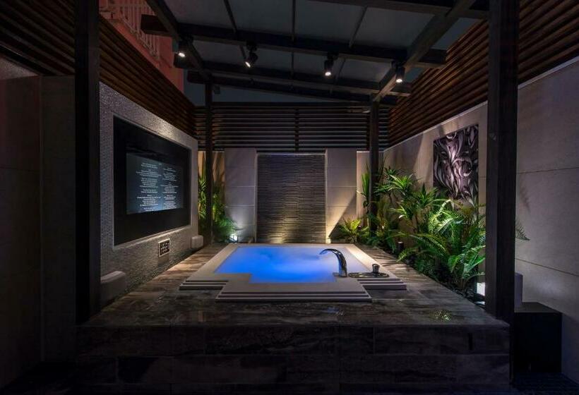 호텔 Lotus Iwatsuki