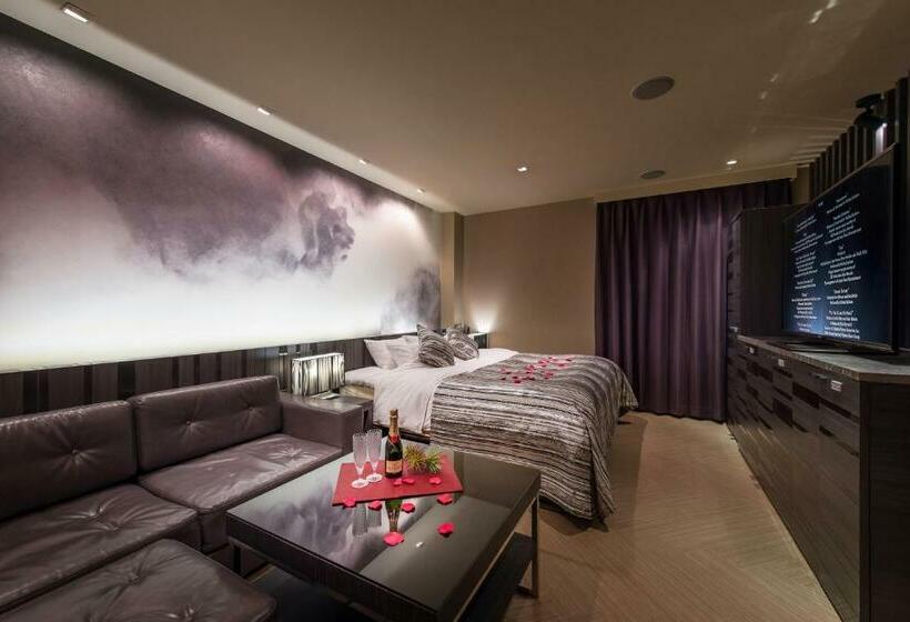 호텔 Lotus Iwatsuki