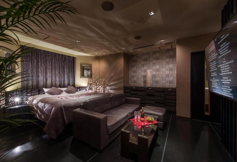 호텔 Lotus Iwatsuki