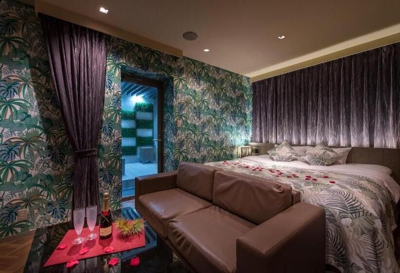 호텔 Lotus Iwatsuki