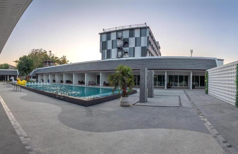 בית מלון כפרי Luxe Villa