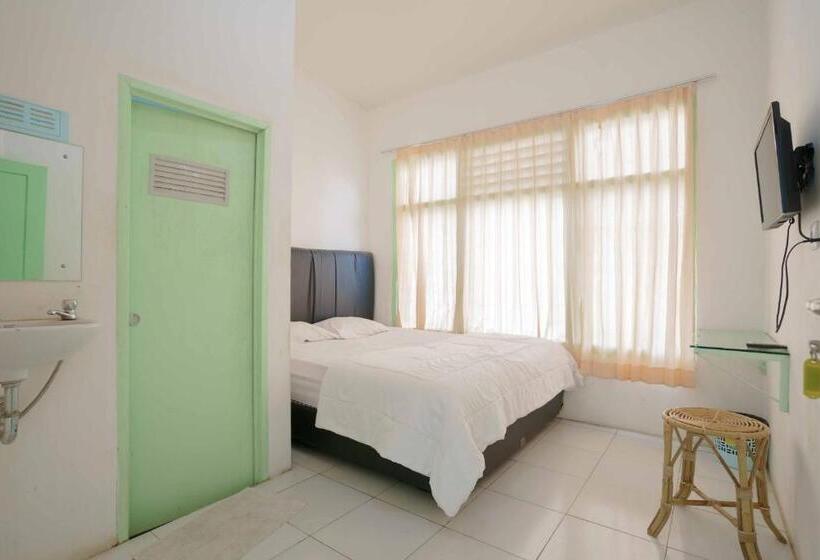 호텔 Lyfriska Residence Lampung Redpartner