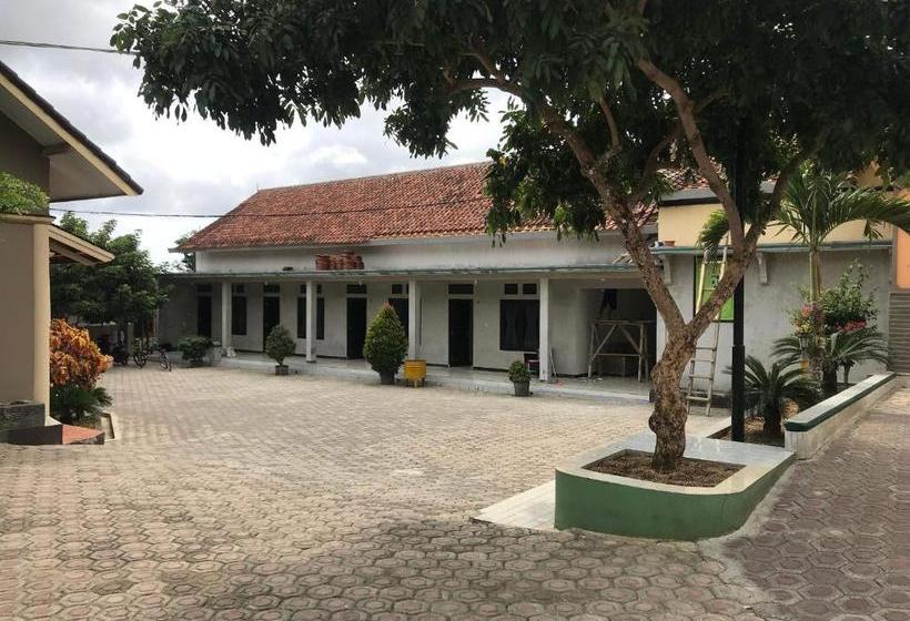 酒店 Oyo 2681 Pondok Mutiara