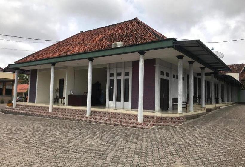 酒店 Oyo 2681 Pondok Mutiara