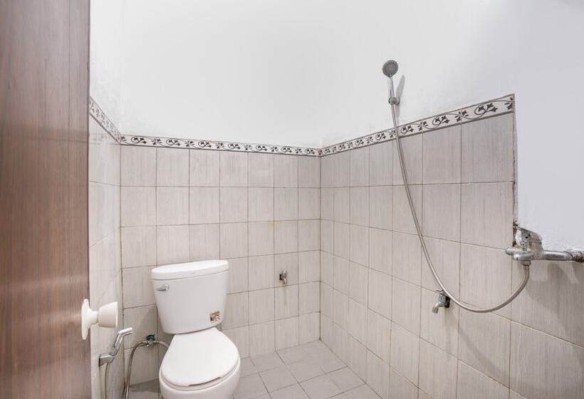 Отель Oyo 2961 Artana Bed & Breakfast