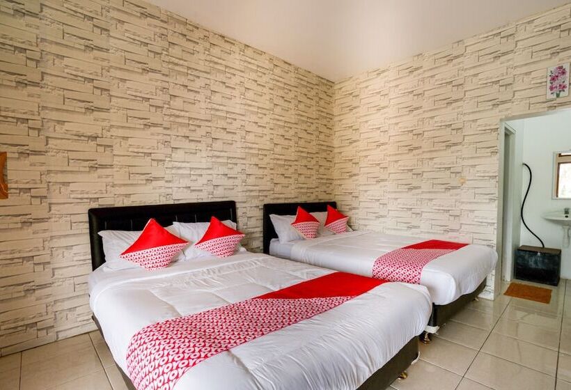 Отель Oyo 2961 Artana Bed & Breakfast